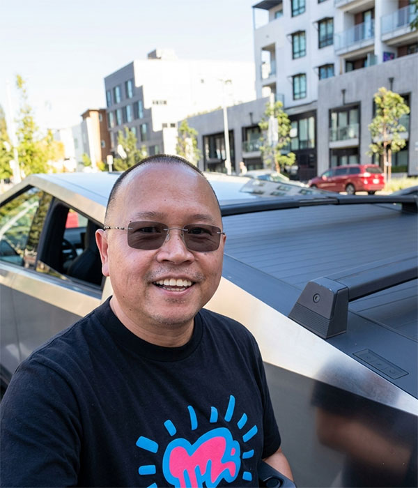 Sherwin M with his Cybertruck